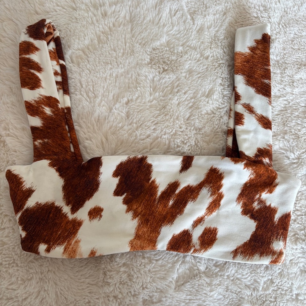 We Wore What Sport Bra Cow Pattern Workout Top Slip-on Ivory Women's Size XS